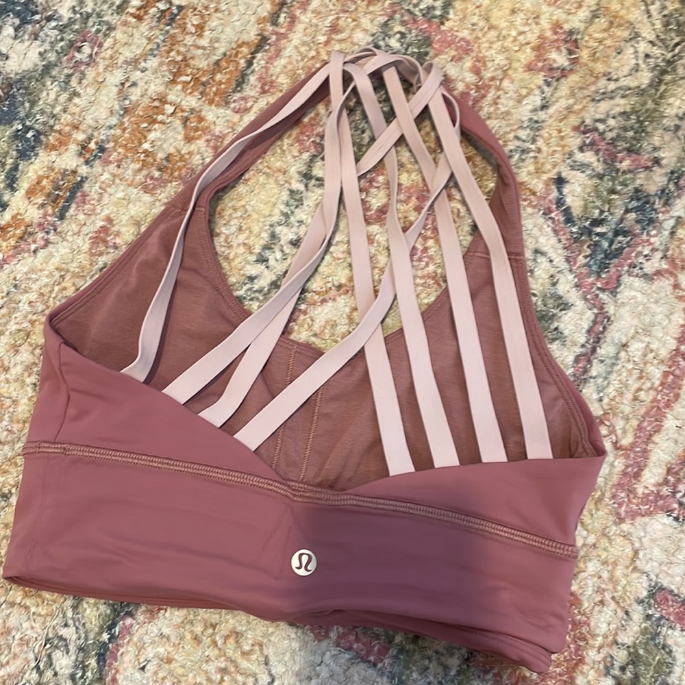 Pink Lululemon Sports Bra size 6 - Picture 2 of 2